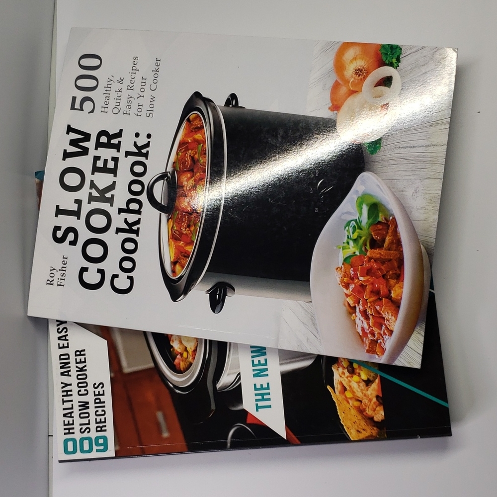 Set of 2- Brand New Slow Cooker/Crockpot Recipe Books